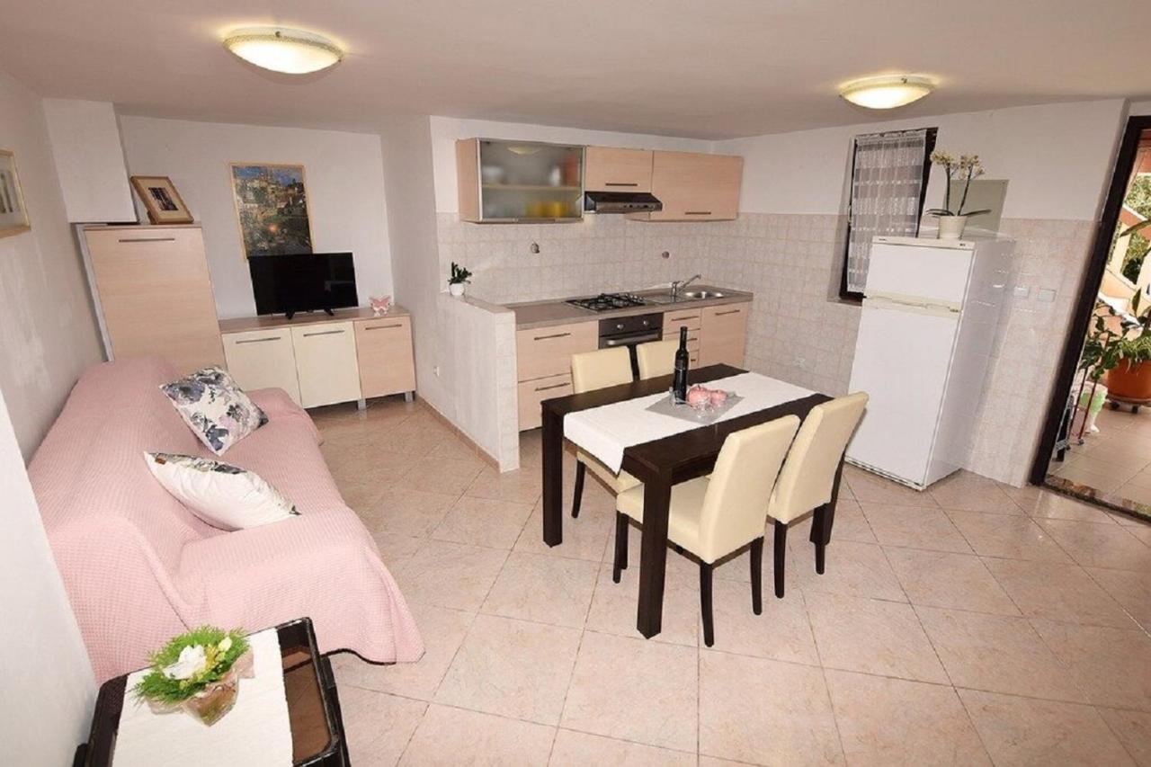 Apartmani Sole Пиешчана Увала Екстериор снимка