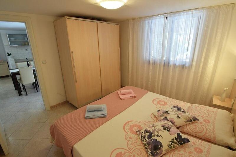 Apartmani Sole Пиешчана Увала Екстериор снимка